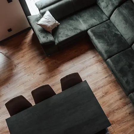 Ptasia Ferajna - Caloroczne W Dolinie Baryczy Prázdninový dům *