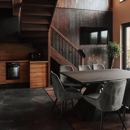 Prázdninový dům Ptasia Ferajna - Caloroczne W Dolinie Baryczy