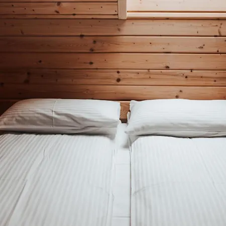 Ptasia Ferajna - Caloroczne W Dolinie Baryczy Prázdninový dům Milicz